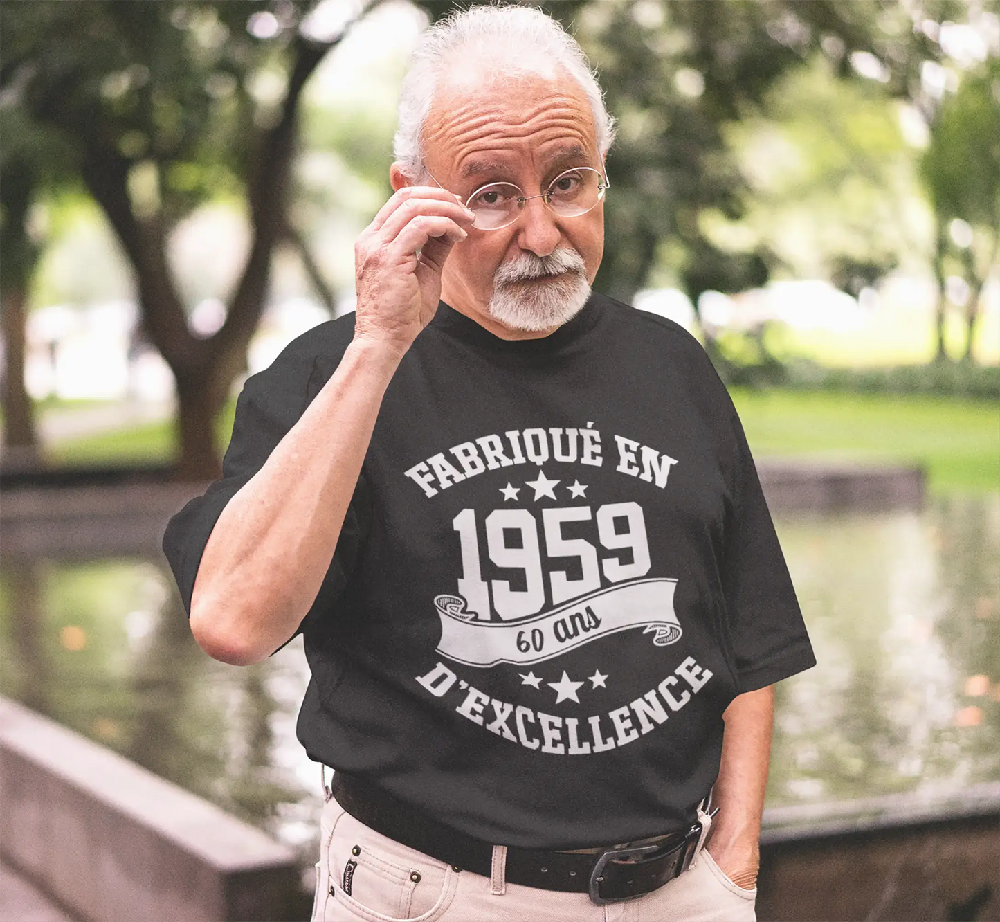 Ultrabasic - Fabriqué en 1959, 60 Ans d'être Génial Unisex T-Shirt