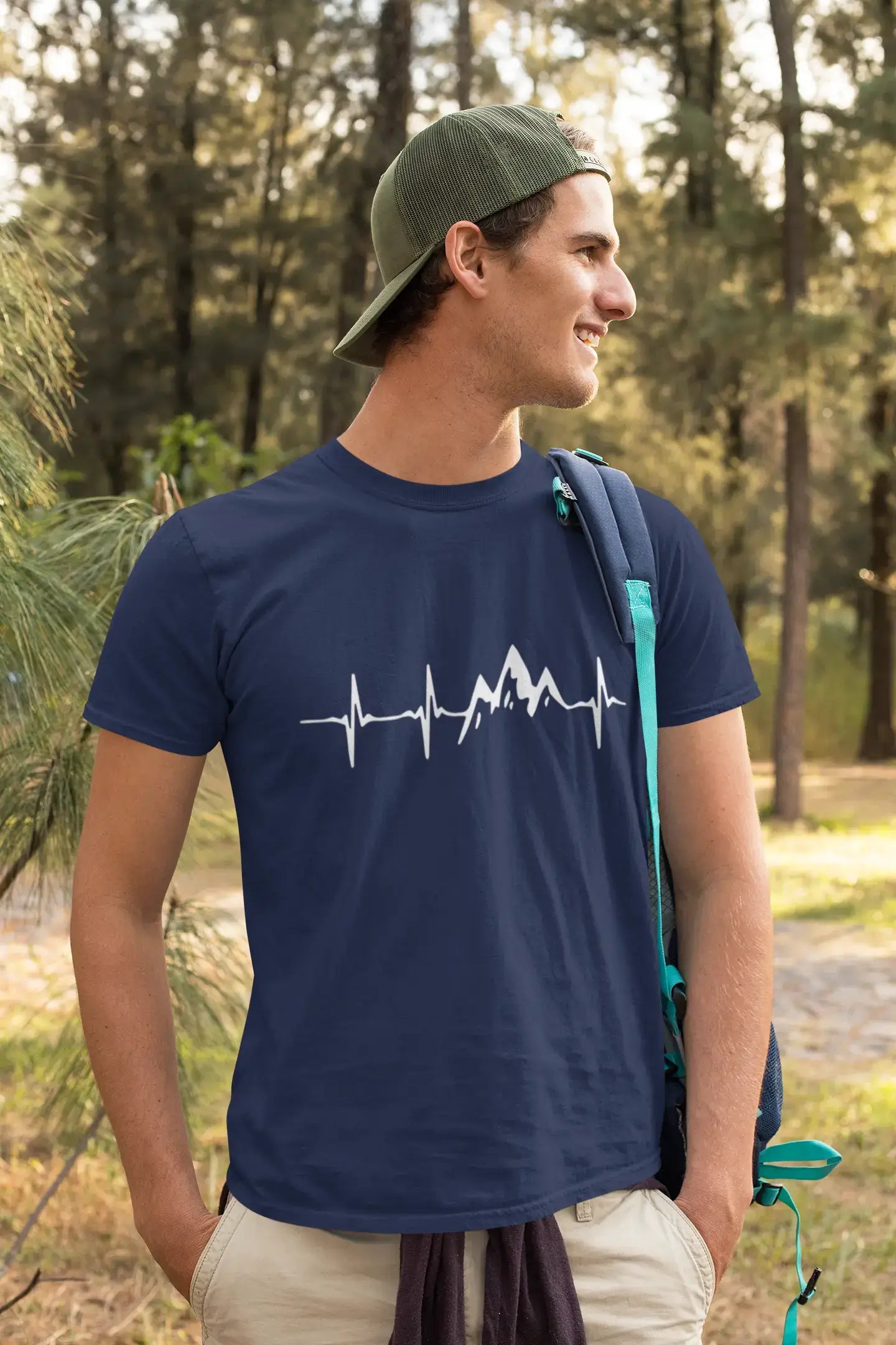 ULTRABASIC - Graphic Printed Men's Mountain Heartbeat T-Shirt Vintage White