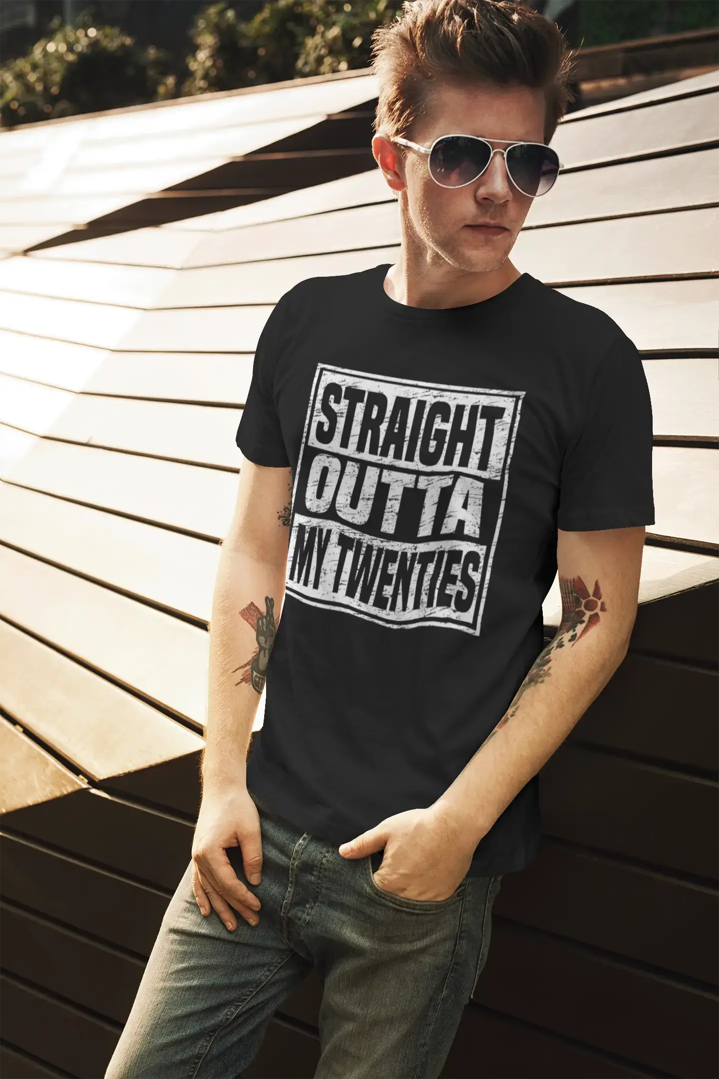 ULTRABASIC Men's Vintage T-Shirt Straight Outta My Twenties - Birthday Gift Tee Shirt