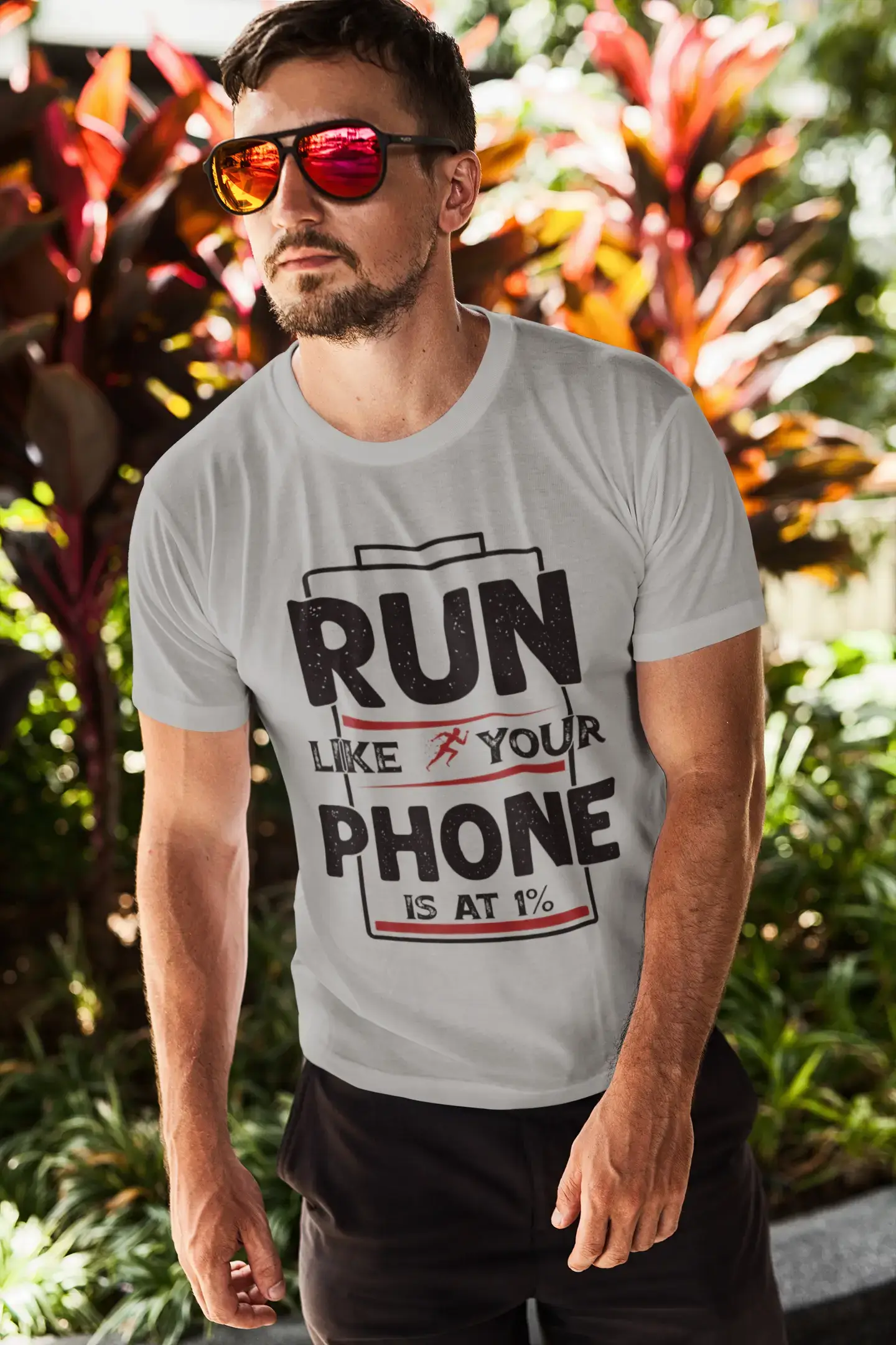 ULTRABASIC Men's Novelty T-Shirt Run Like Your Phone is at 1% - Funny Runner Tee Shirt