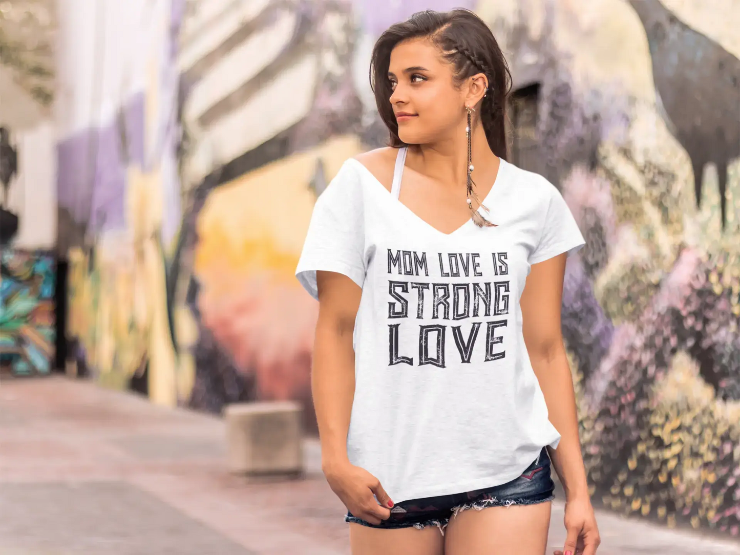 ULTRABASIC Women's T-Shirt Mom Love is Strong Love - Mother's Gift Tee Shirt Tops