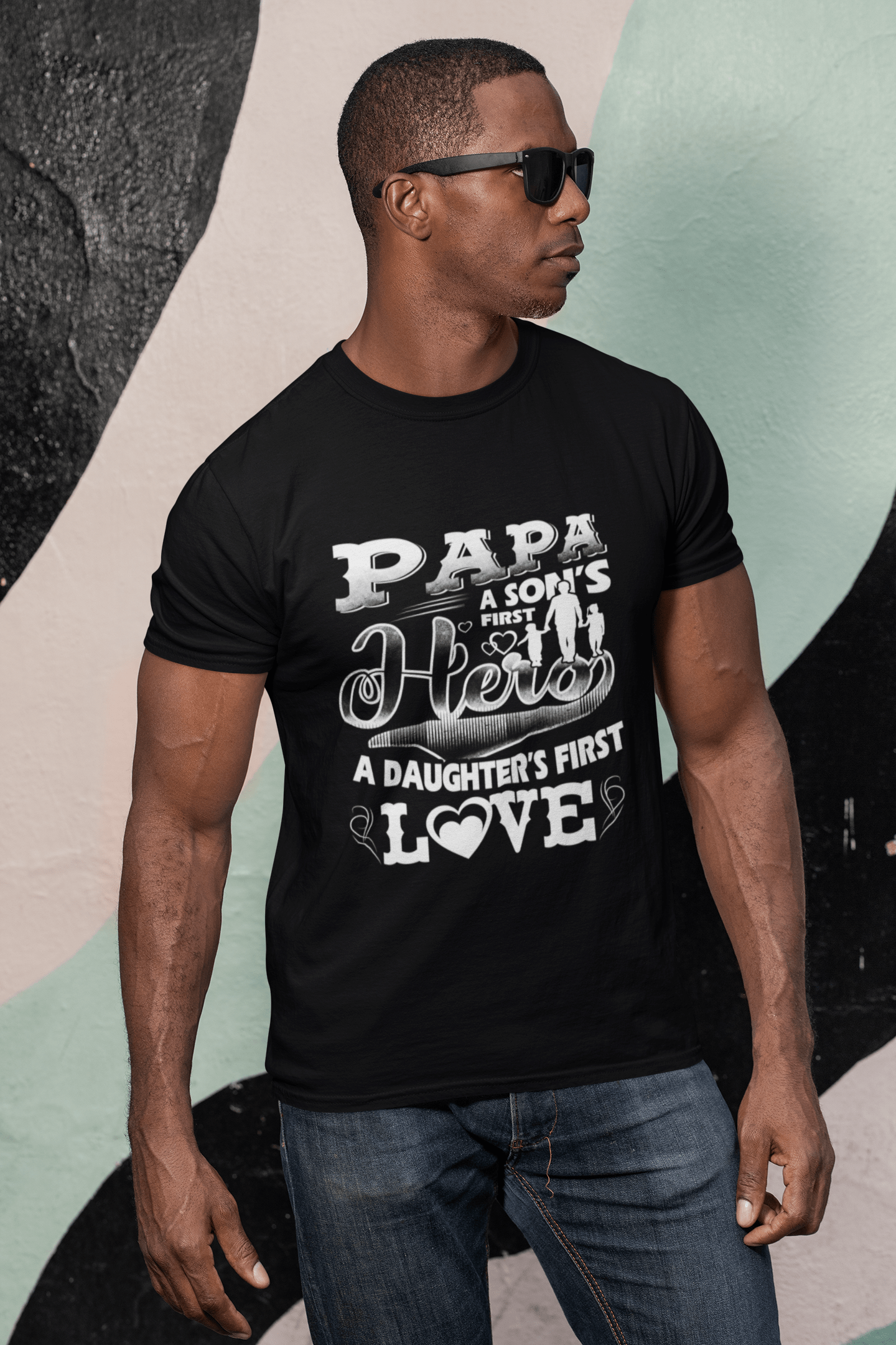 ULTRABASIC Men's T-Shirt Papa a Son's First Hero a Daughter's First Love Tee Shirt