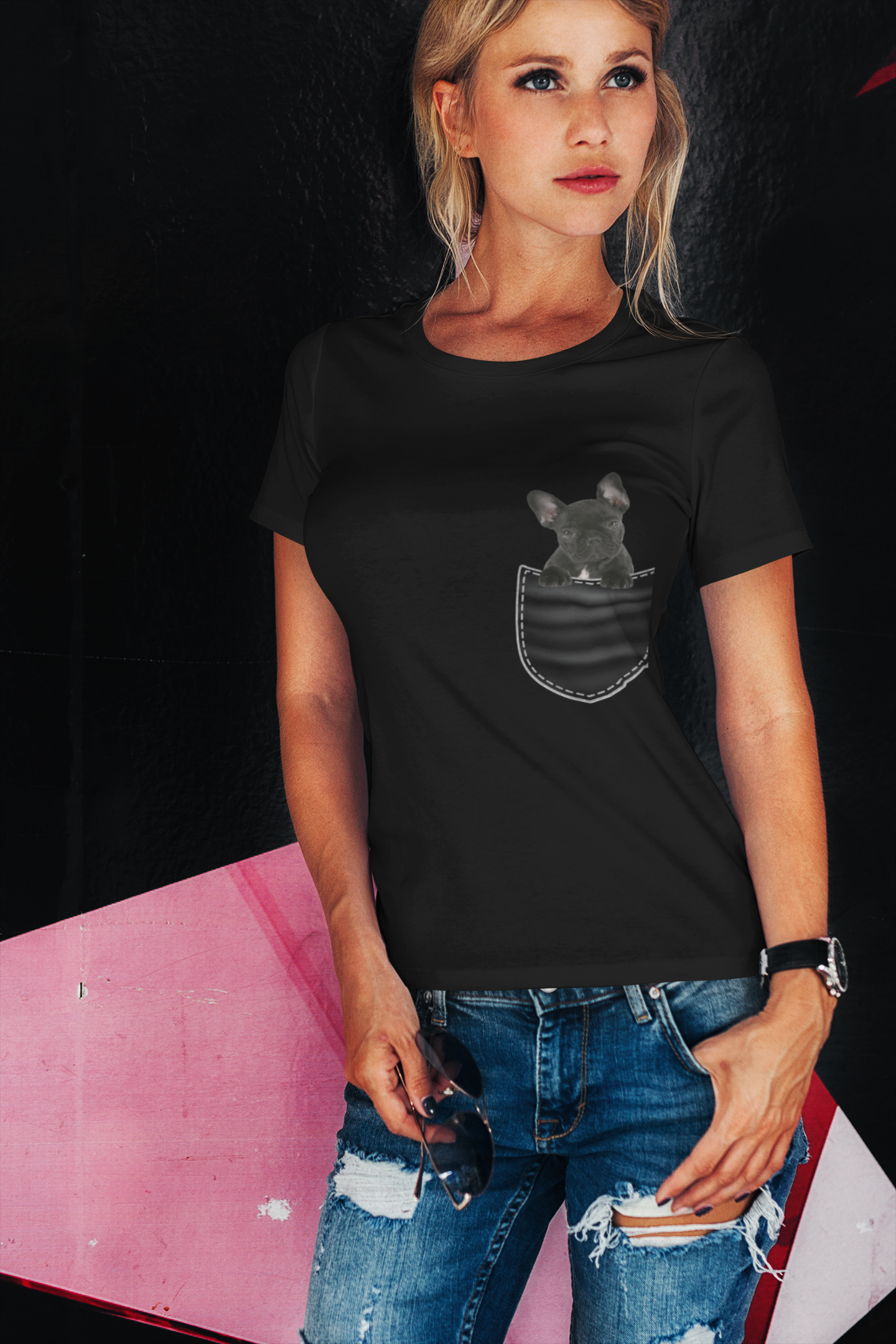 ULTRABASIC Graphic Women's T-Shirt French Bulldog - Cute Dog In Your Pocket